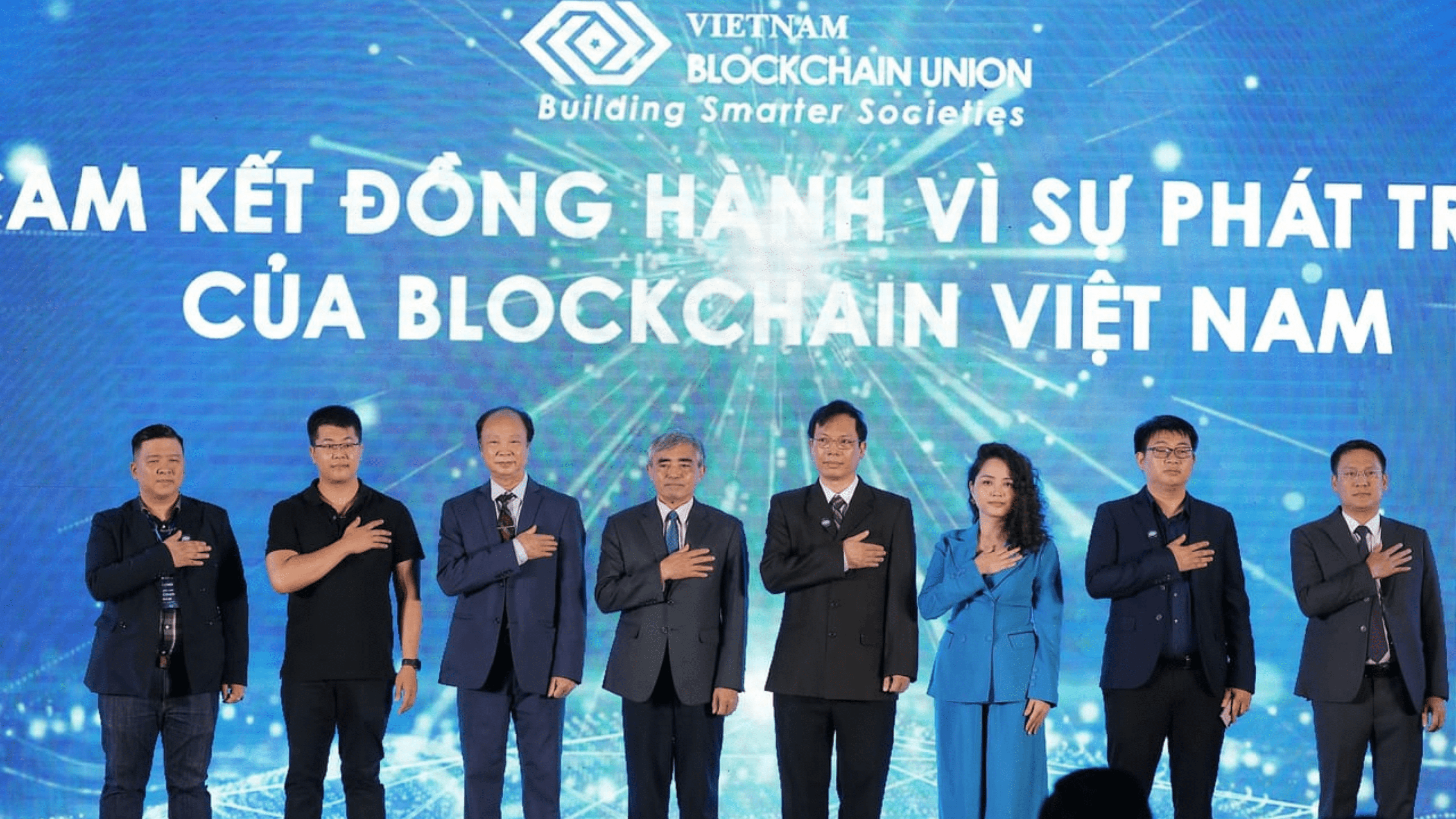 Premiere-of-Vietnam-Blockchain-Union